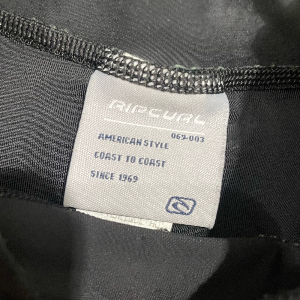 Rip Curl Rash Guard men L - Picture 3 of 5